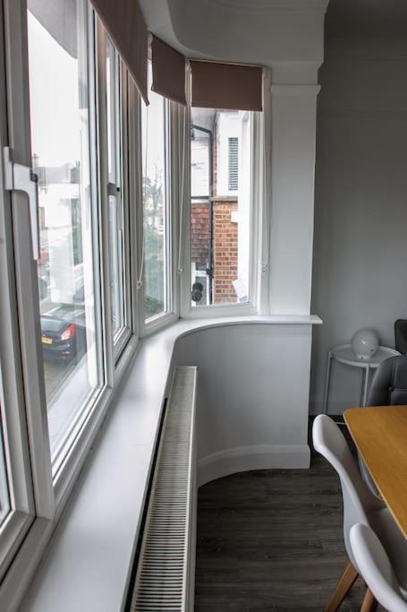 Апартаменты Stylish Retreat In Leigh-On-Sea Саутенд-он-Си Экстерьер фото